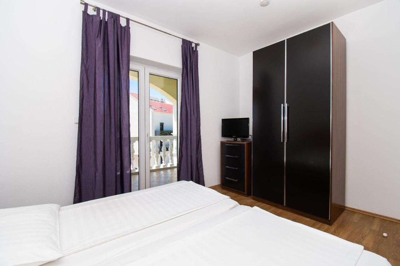 Apartments Kendes Vodice Exterior photo