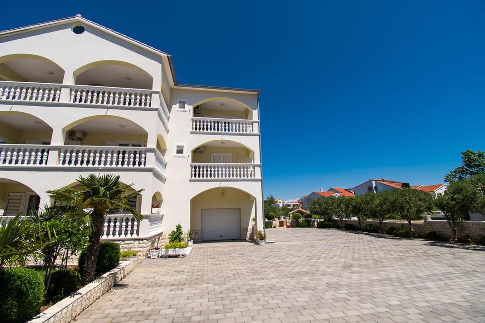 Apartments Kendes Vodice Exterior photo