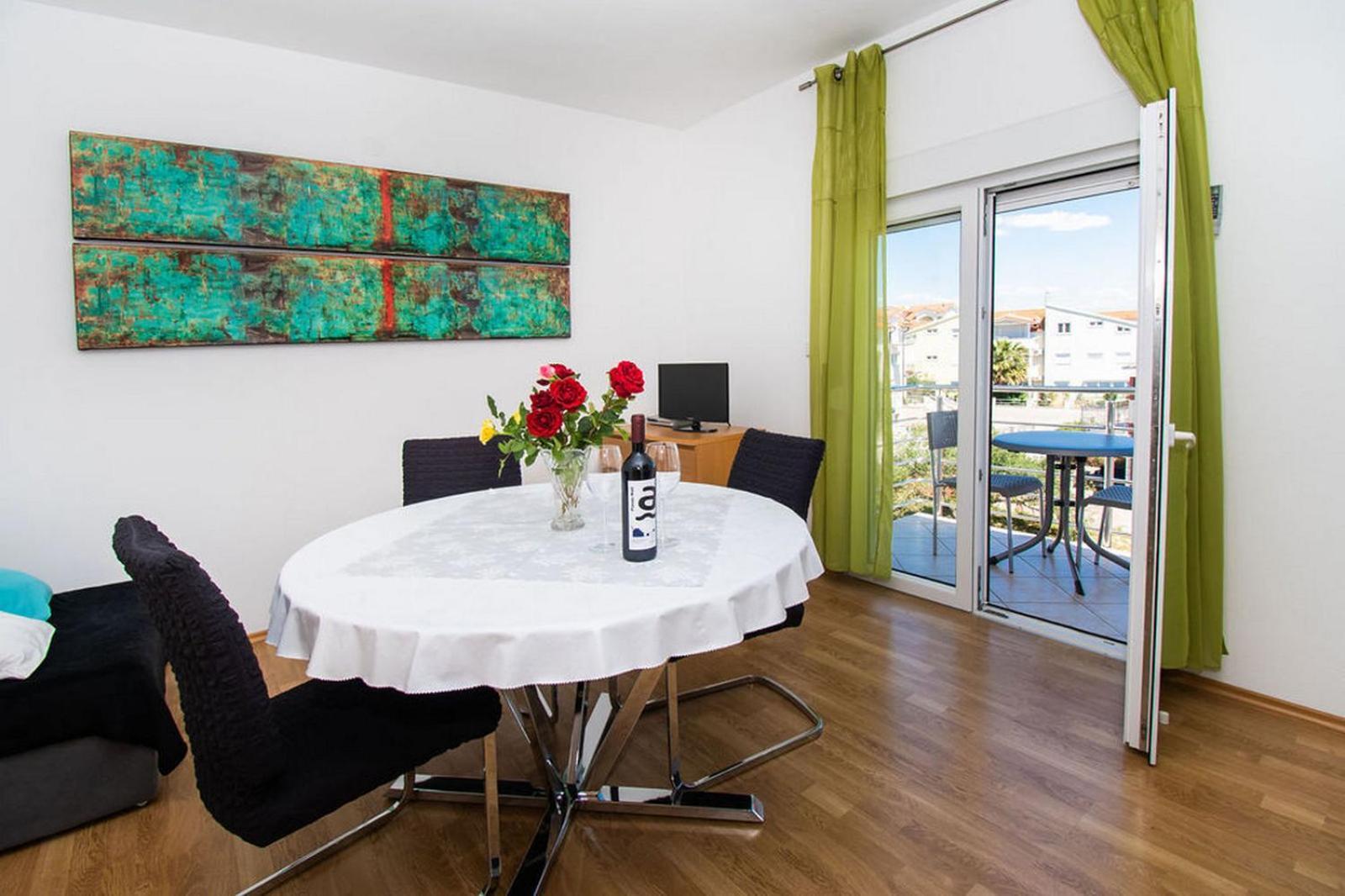 Apartments Kendes Vodice Exterior photo