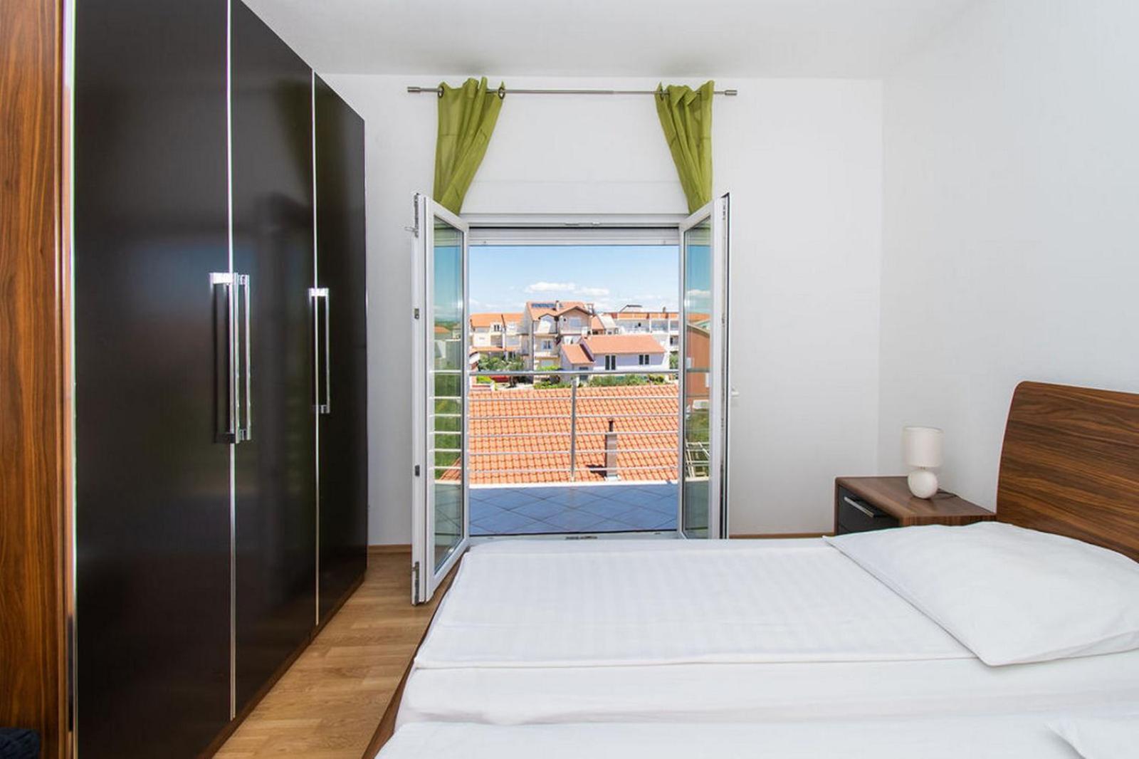Apartments Kendes Vodice Exterior photo