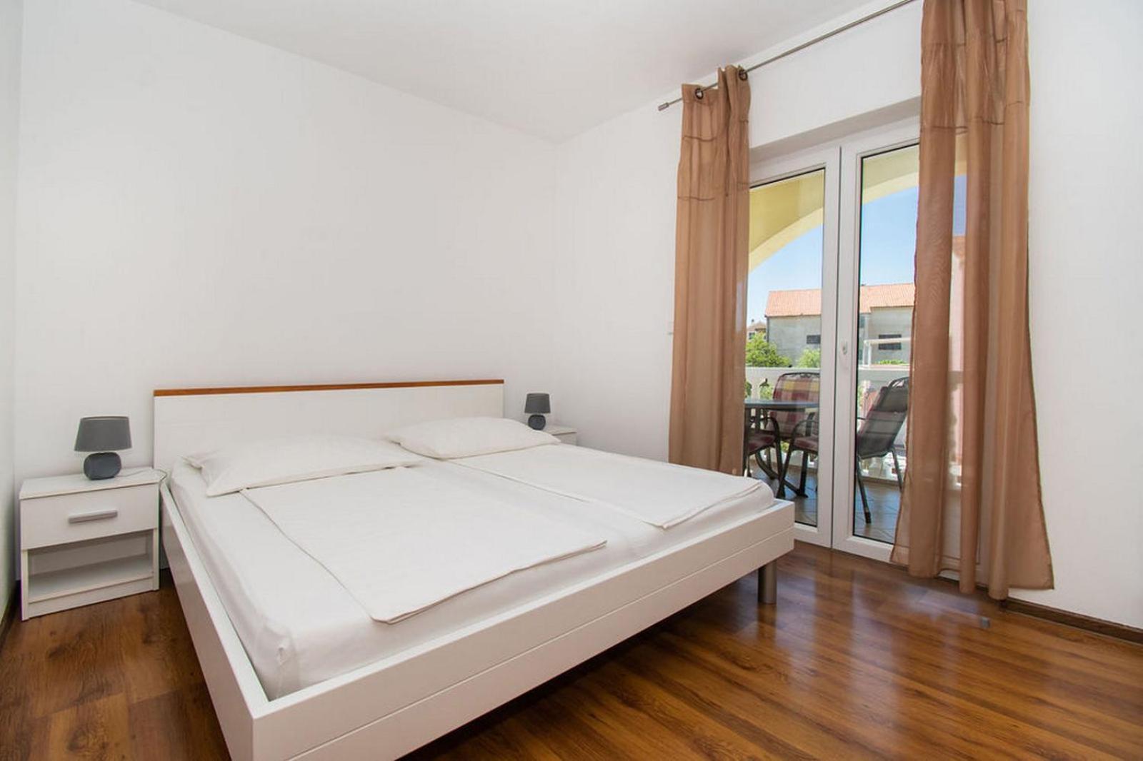 Apartments Kendes Vodice Exterior photo